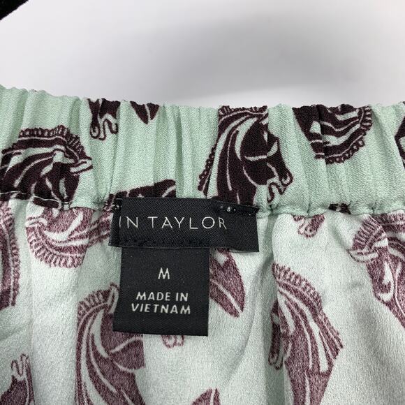 Ann Taylor Flared Sleeve Horse Print Top Womens Size Medium Light Blue Maroon - Picture 5 of 6